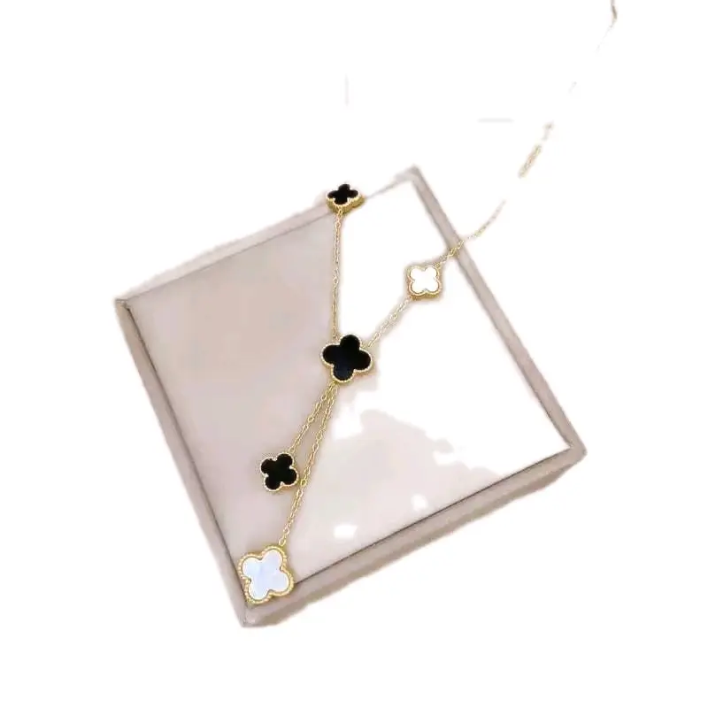 Kalung Titanium Wanita Ratai liontin bunga Hitam Putih Kalung Wanita fashion Juntai 2 Warna 7