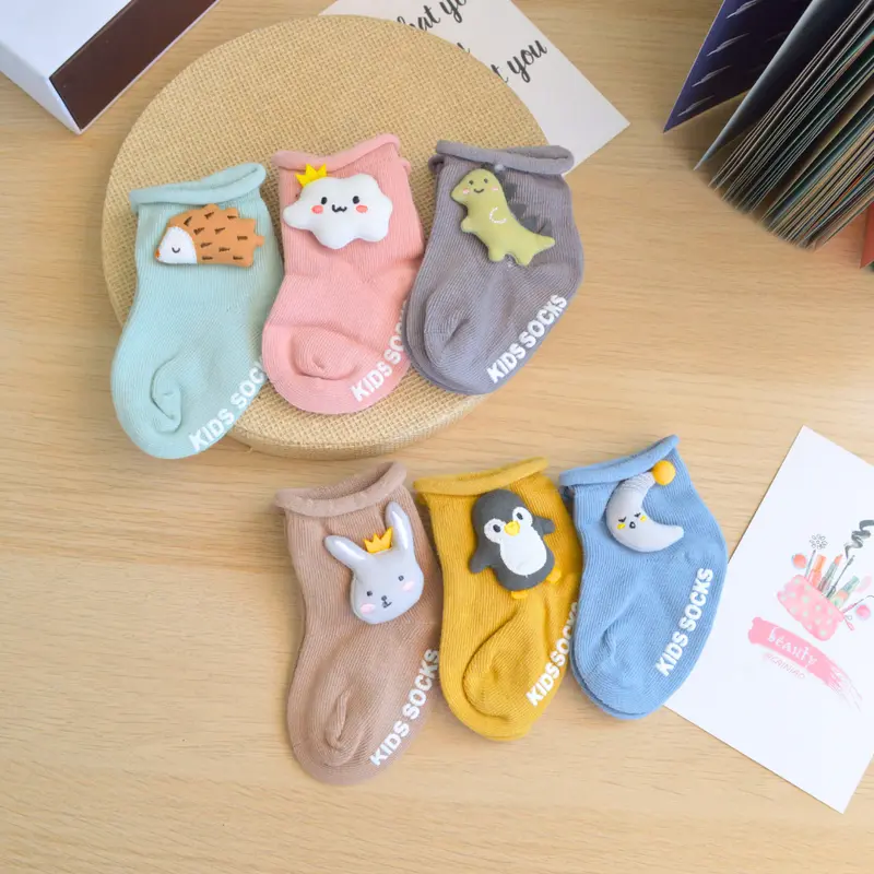 (Baru Lahir - 12 Bulan) Kaos Kaki Anak Unisex Aplikasi Boneka Premium Murah 1