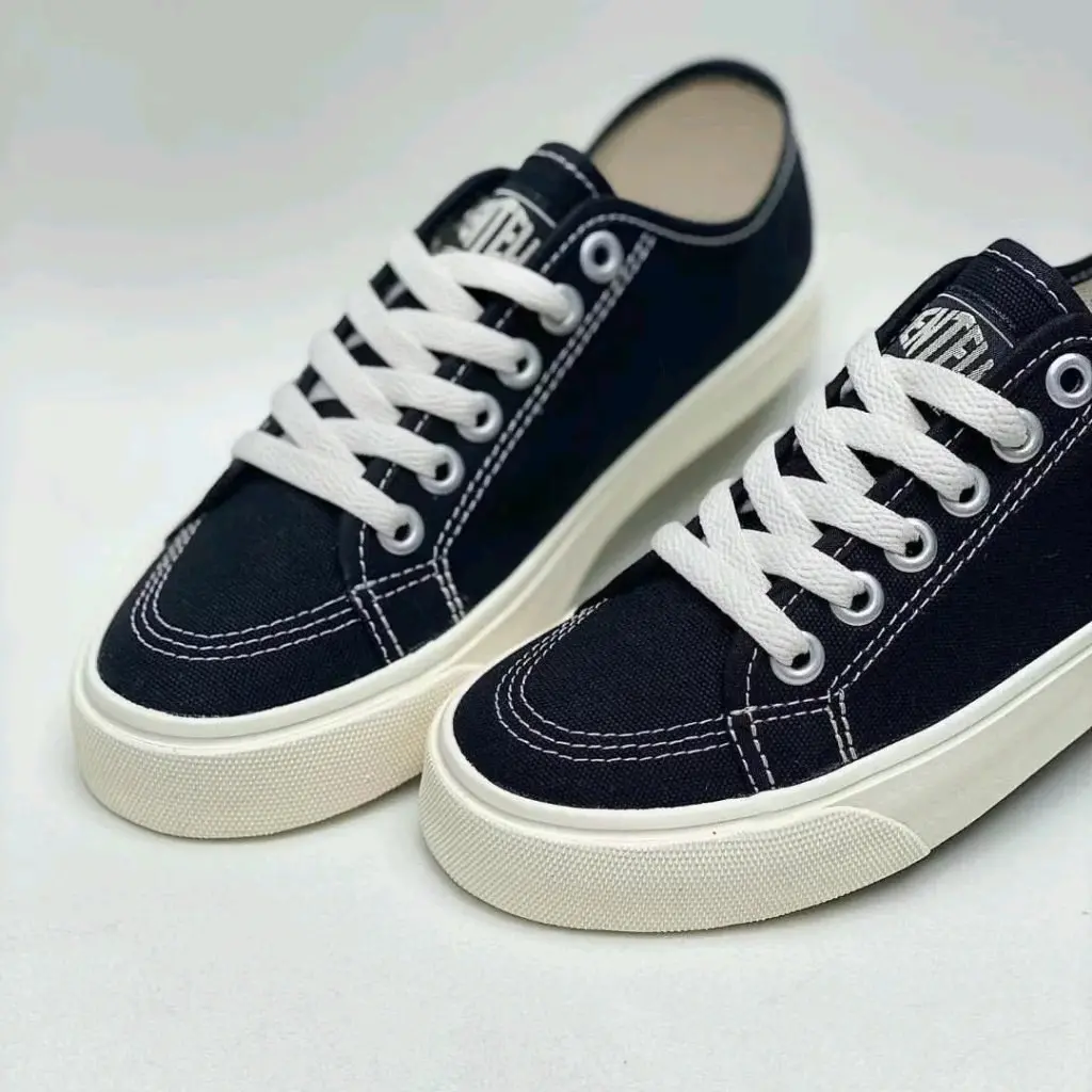 Termurah!!! COD Sepatu Ventela Alpha Low Black Natural Pria Wanita Casual Shoes Black & White Kualitas Premium Sneakers