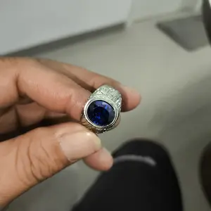 [HANYA BATU] BATU PERMATA KING SAPPHIRE CUTTING