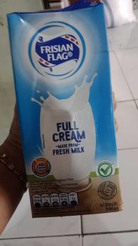Product Review of Frisian Flag Susu Low Fat Fresh Milk 946 ml – Susu Segar Rendah Lemak dengan Nutrisi Seimbang from m**a D**a 0