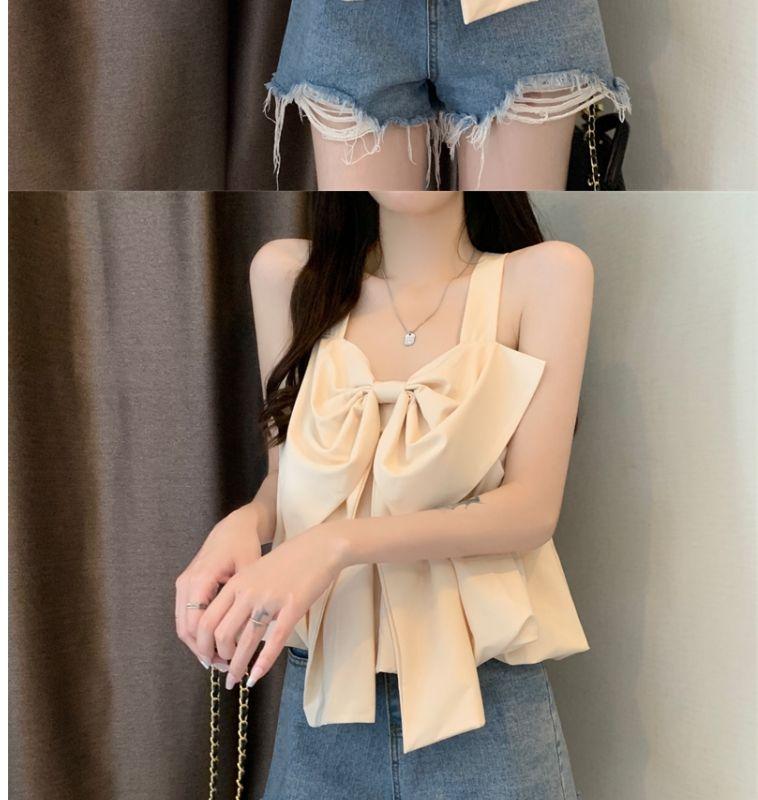 Product Introduction of Tiktok Hot Sale French Sweet Bowknot Loose Small Sling Vest Women's Inner Wear Summer Niche Design Outer Wear Short Top 14