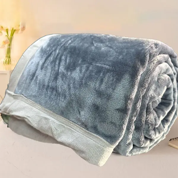 Chăn Nhung tuyết siêu mềm mịn ,1.8kg2mX2m3 mùa thu mùa đông đắp cực ấm nặng chăn  nhung 2mx2m3.   1.8kg 6