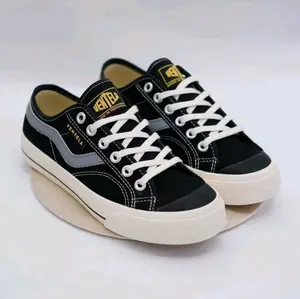 Sepatu Ventela New Public Low Black Natural - Sepatu Sekolah Pria Dan Wanita Casual Canvas Shoes Kekinian Sneakers Karet Hitam