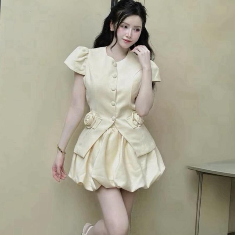 Bèo Béo Bigsize Set Thiết Kế Áo Peplum Tay Bồng Nút Bọc Đính Hoa Kèm Chân Váy Xếp Ly Bồng Form Bigsize 60-90Kg