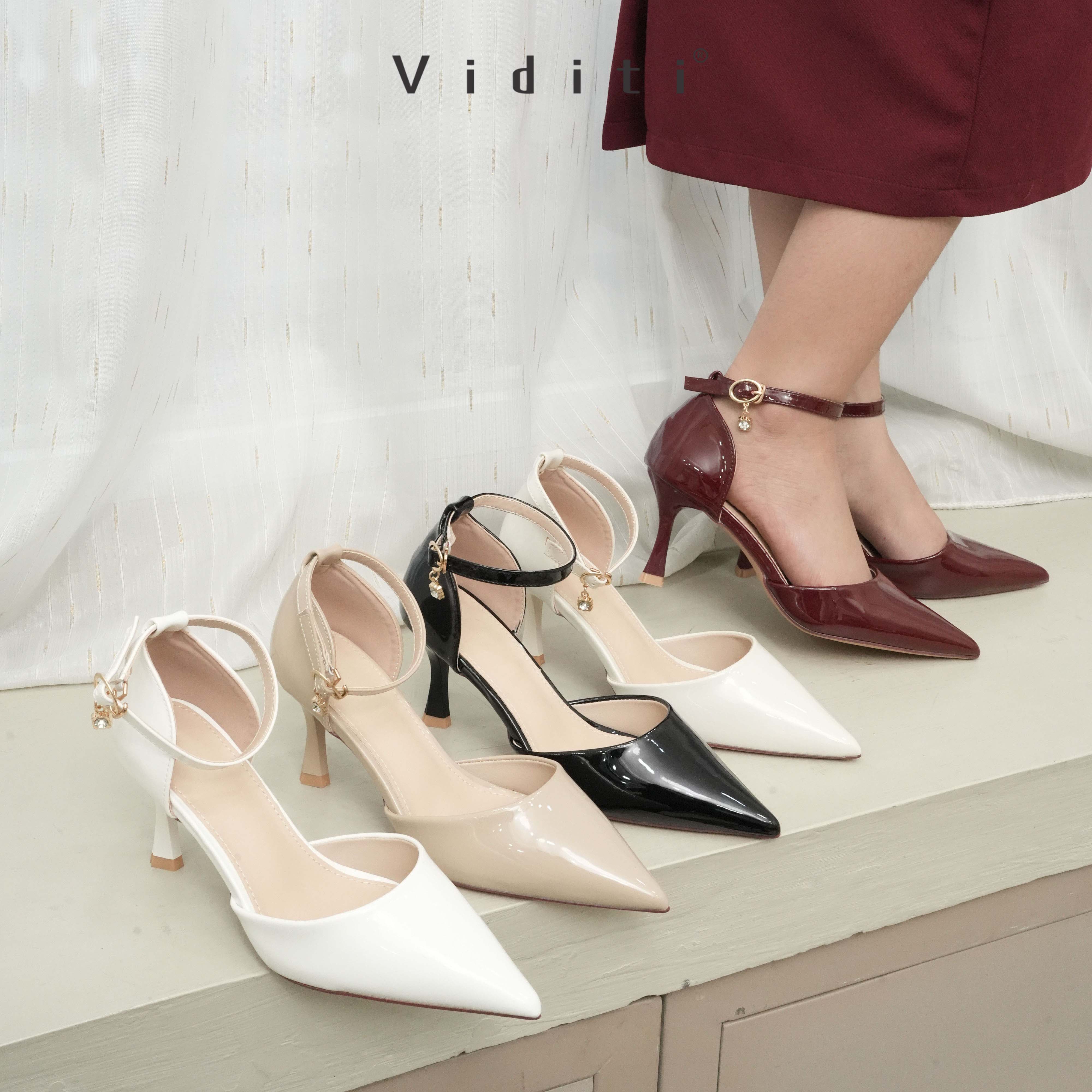 Viditi Julisa Heels 7cm | Shoes | Sepatu Import Wanita | Nikahan | Wisuda | Seserahan | Pesta Viditi Julisa Heels 7cm | Shoes | Sepatu Import Wanita | Nikahan | Wisuda | Seserahan | Pesta