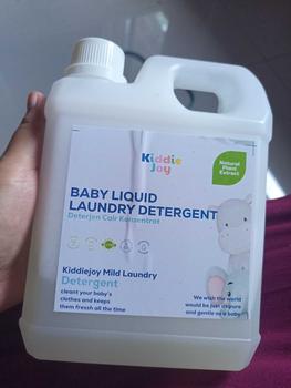 Product Review of Kiddiejoy Baby Liquid Detergen Bayi / Baby Laundry Detergent Liquid 1000 ml Eco-friendly from S**h 0