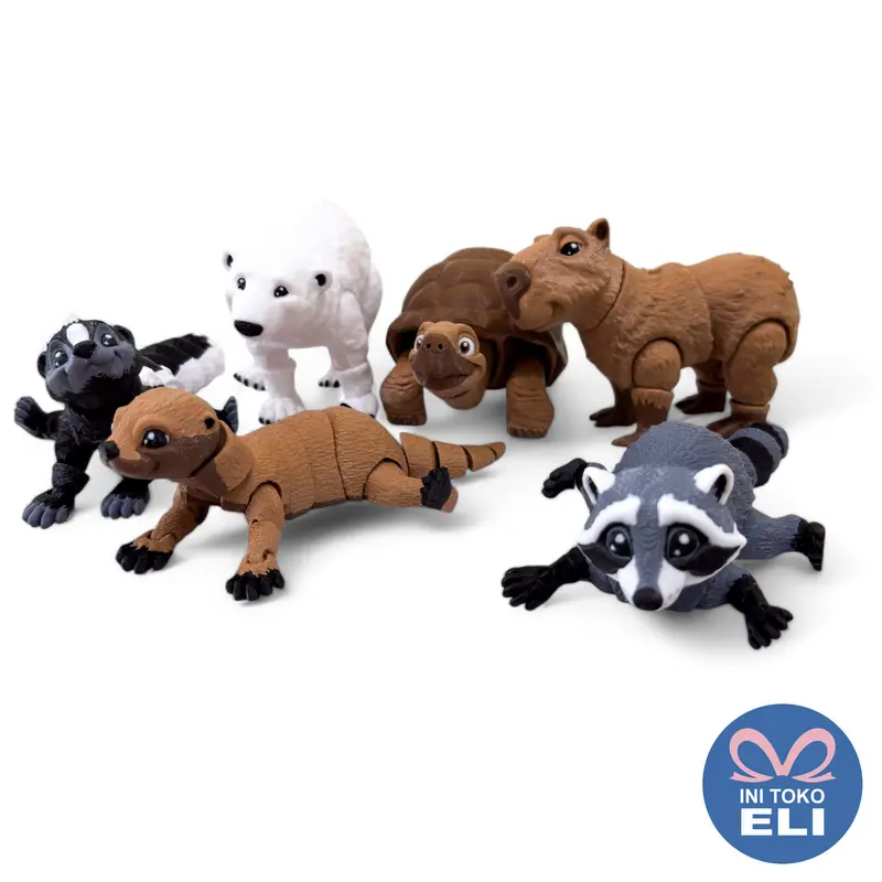 Figur Hewan Binatang Realistis Koleksi & Dekorasi Lucu Toy Capybara Bear Otter Racoon 0