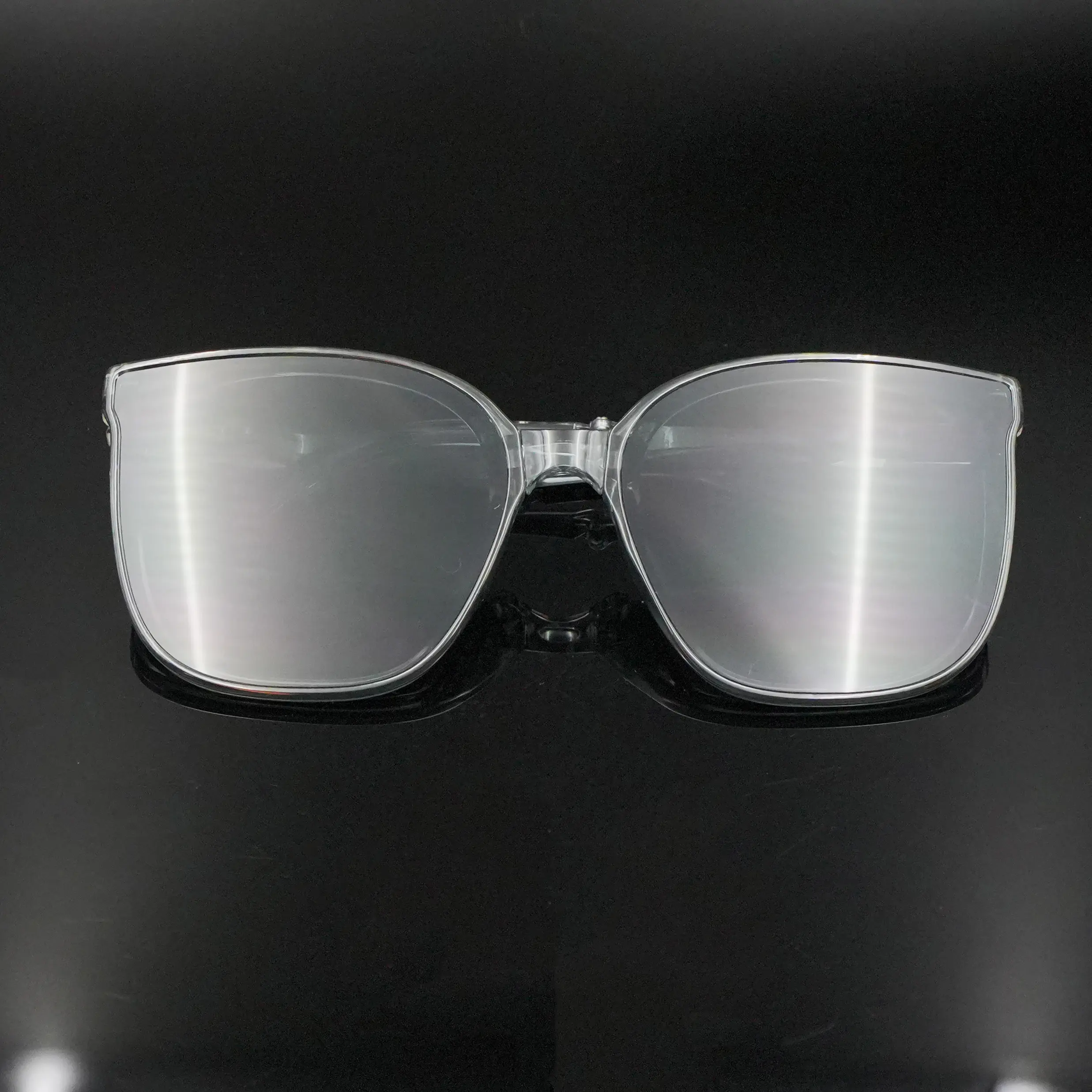 【Kacamata matahari】【Kacamata matahari model terbaru tahun 2024 yang dapat dilipat】【COD】mudah dibawa bepergian，Dapat secara efektif menahan sinar ultraviolet，Mendominasi Jepang dan Korea Selatan，kacamata, Eyewear, Sunglasses
