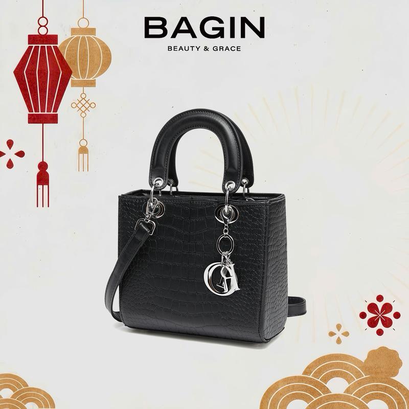  【Shop Túi Xách Nữ Vuông Tặng Kèm Móc Khóa Da Lì Có Dây Đeo Chéo Thời Trang Cao Cấp Đi Tiệc  gy-879  