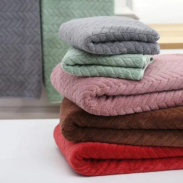 Promo 4 pcs handuk mandi uk dewasa 70 x 140 cm - bahan microfiber - halus lembut - random warna dan motif 4