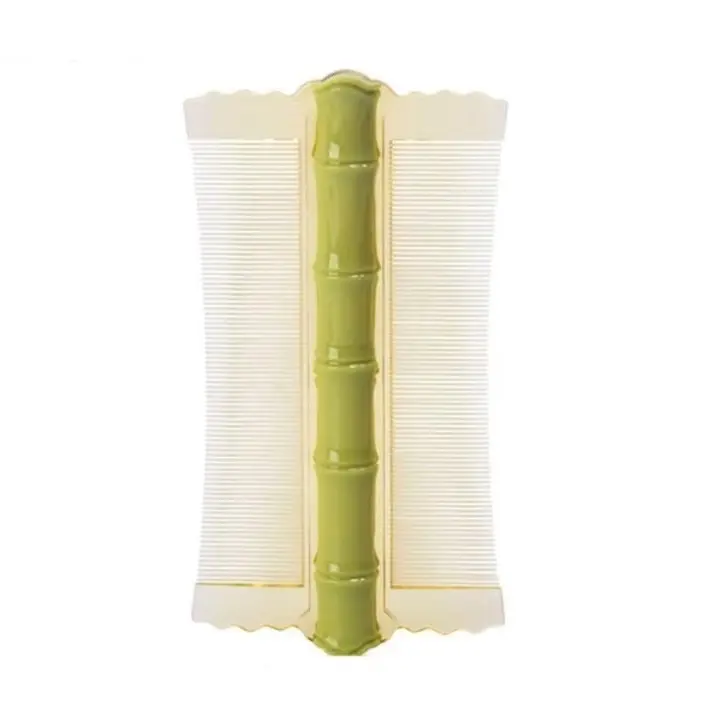 Bamboo style comb for dense combing and dandruff removal