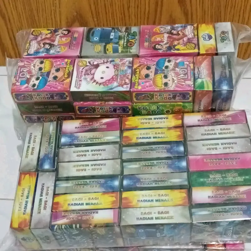 Kotak kado berhadiah mainan anak 4