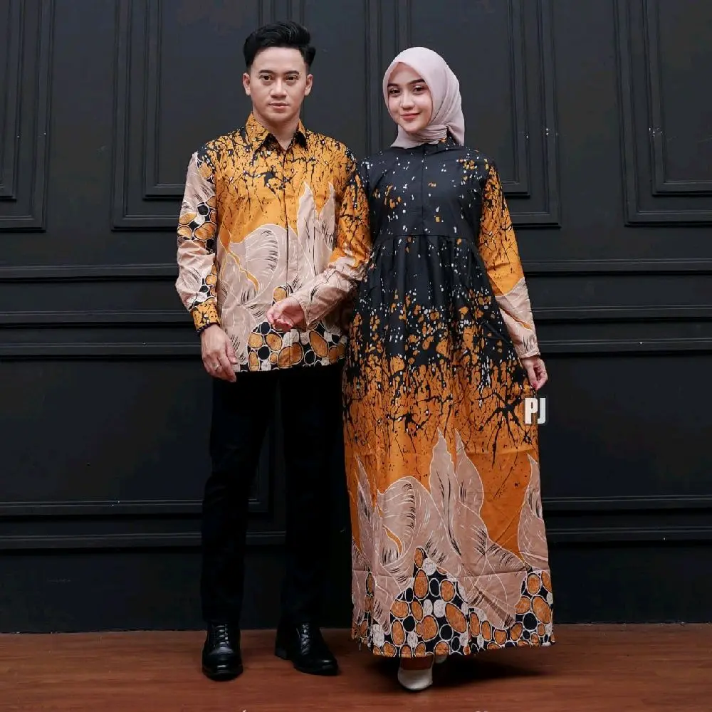 couple lebaran_gamis terbaru_batik pria dan wanita_couple batik_baju lebaran_gamis simpel_kemeja batik Muslim Pasangan Sarimbit Pesta Kondangan Dress Setelan Keluarga Syari Motif Panjang Katun Ibu