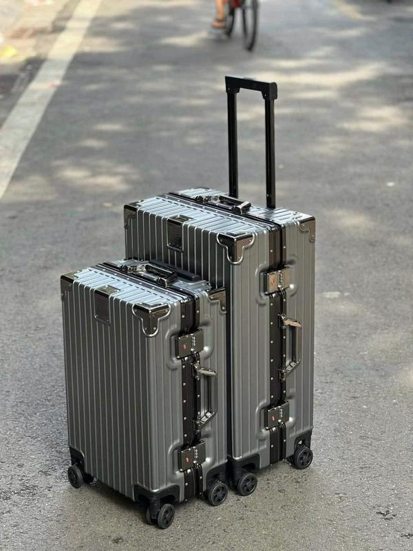 KN88-VALI KHUNG NHÔM KHOÁ SẬP VALI SIZE 20 CHỐNG VALI ĐẬP KHOÁ BẢO MẬT AN TOÀN BẢO HÀNH 2 NĂM LỖI 1 ĐỔI 1.