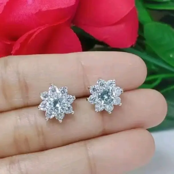 Anting Tusuk Bunga Matahari Cantik dengan Desain Bunga Matahari yang Elegan dan Menawan