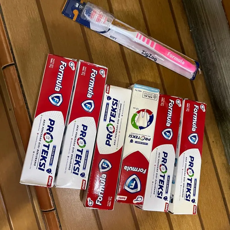 paket pasta gigi Formula 6pcs + 1 sikat gigi Formula Mulut/paket kebersihan mulut 0
