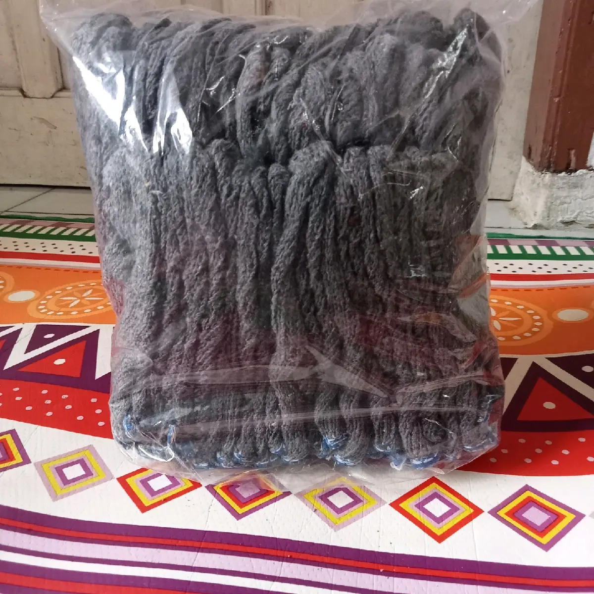 Sarung Tangan Rajut Abu Asli Benang 6 - Model Kain Gloves Hitam