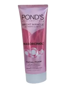 Pond's Facial Foam Sabun Muka 100g Wajah EXpired 2027 Cleanser Mencerahkan Berjerawat Kusam Berminyak Pencerah Hitam Pencuci