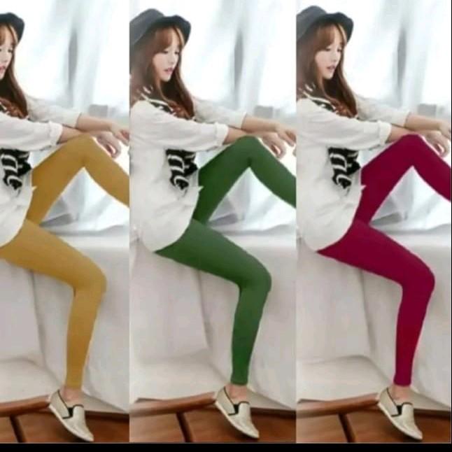 1 PAKET ISI 3 PCS. LEGGING KAOS ADEM  DAN TIDAK MERAWANG SAMA SEKALI ADEM DI PAKAI Nyaman Wanita Panjang Tebal Dewasa imut regular 3