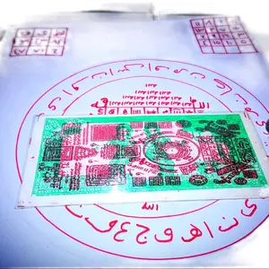 UANG RAZAH SARANA PELARISAN PENARIK REZEKI