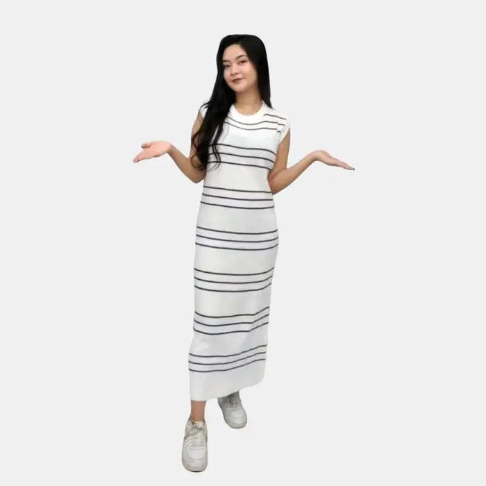 Midi Dress Rajut Basic Inner Span Casual Stripe 3 Tanpa Lengan - Hitam, all size di Three Putrii | Tokopedia Midi Dress Rajut Basic Inner Span Casual Stripe 3 Tanpa Lengan - Hitam, all size di Three Putrii | Tokopedia