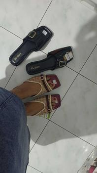 Product Review of Sandal Wanita Terbaru Kekinian 2025 Empuk Gaya Korean Style Viral from s**n 3