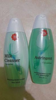Product Review of Paket Double Cleansing Viva Milk Cleanser dan Viva Face Tonic from @**a 0
