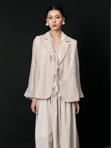 STUDIO TUI - DELISHA VEST IN OAT