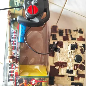 Mainan Anak Mobil RC Tank Batrai Cas Ada Lampu Dan Musik Baterai Toys Remote Control Hobi Red Cars rc  tank full metal