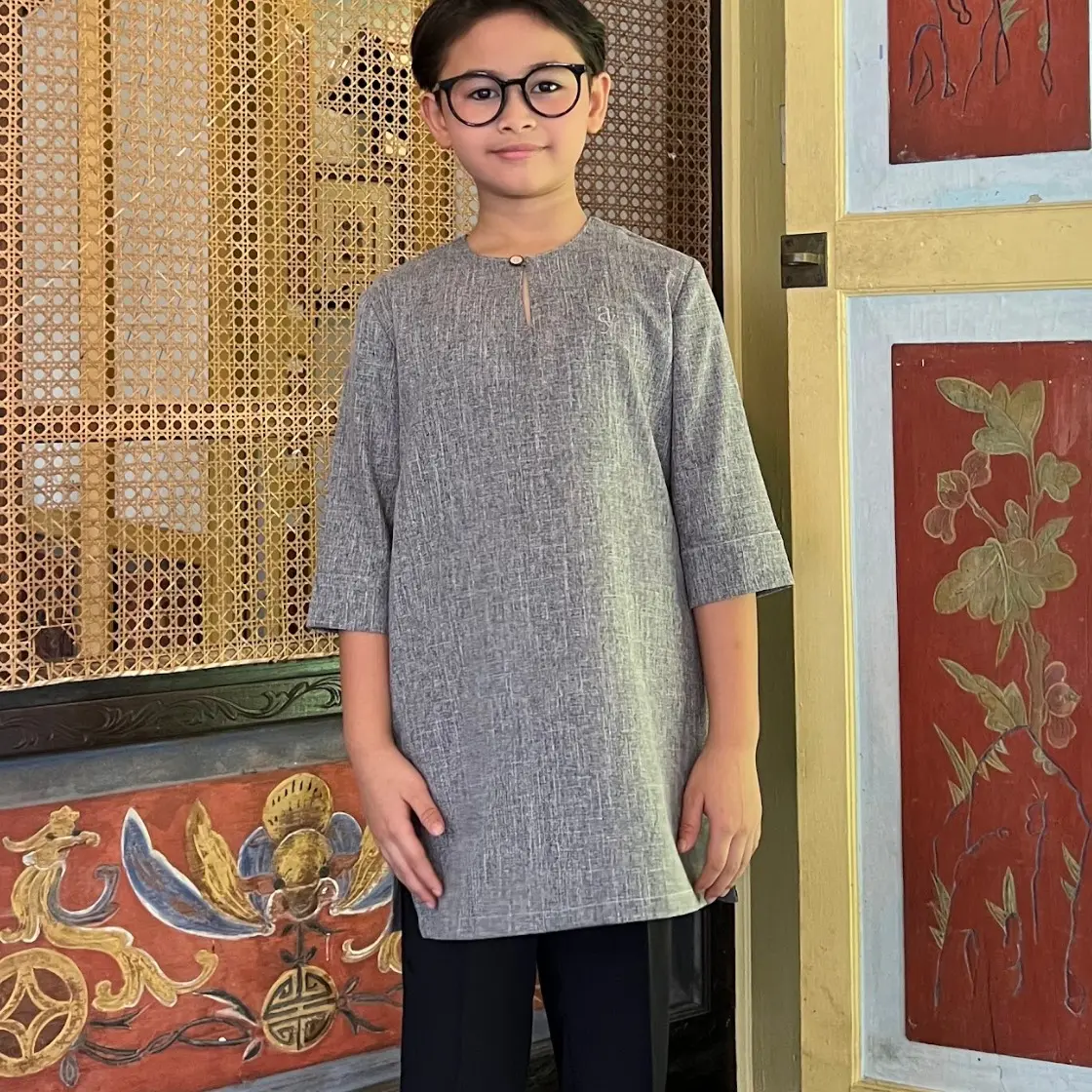 Adrianna Yariqa Klasik Raya Kid's Plain Kurta - Cotton Poly