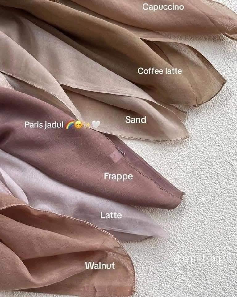 Product Introduction of beli 2 gratis 1️ spill warna hijab yg bikin wajah cerah dong!!fix harus tau yg satu ini️ Bagus buat daily hijab ataupun formal  Warnanya cangtip², mudah diatur  Tegak paripurna dan melengkung sempurna  Cakep bgt 2