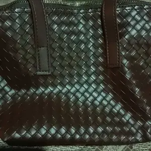 DANIA TOTEBAG MINI TAS BAHU TAS MINI HANDBAG Wanita