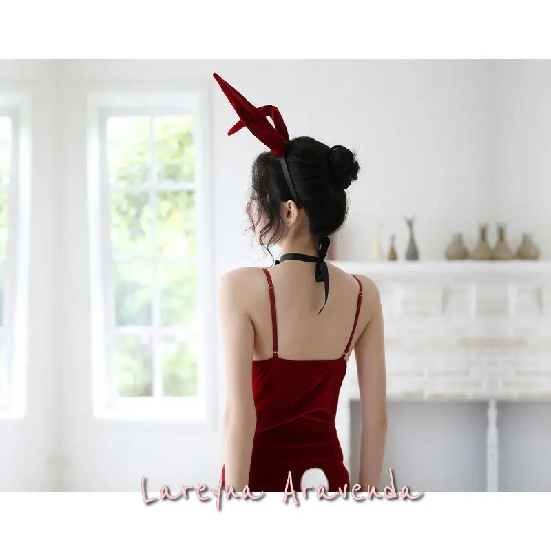 Lareyna Aravenda Set Lingerie + Bando Kelinci Seksi Kostum Bunny Beludru LG162
