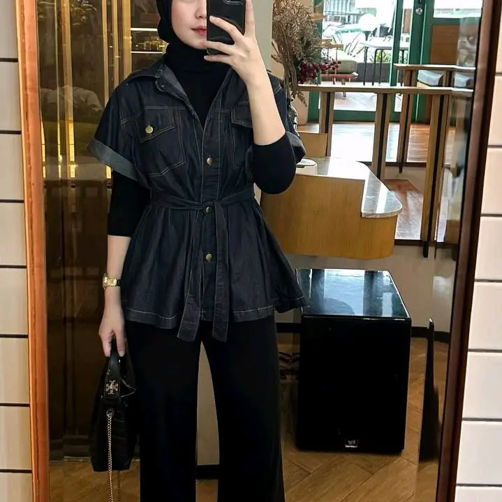 SENNA BLOUSE JEANS/ Atasan Denim Wanita / Blouse kekinian 2024/ Blouse outfit bukber 2024/Blouse Busui Kancing Depan senna blouse Baju 2