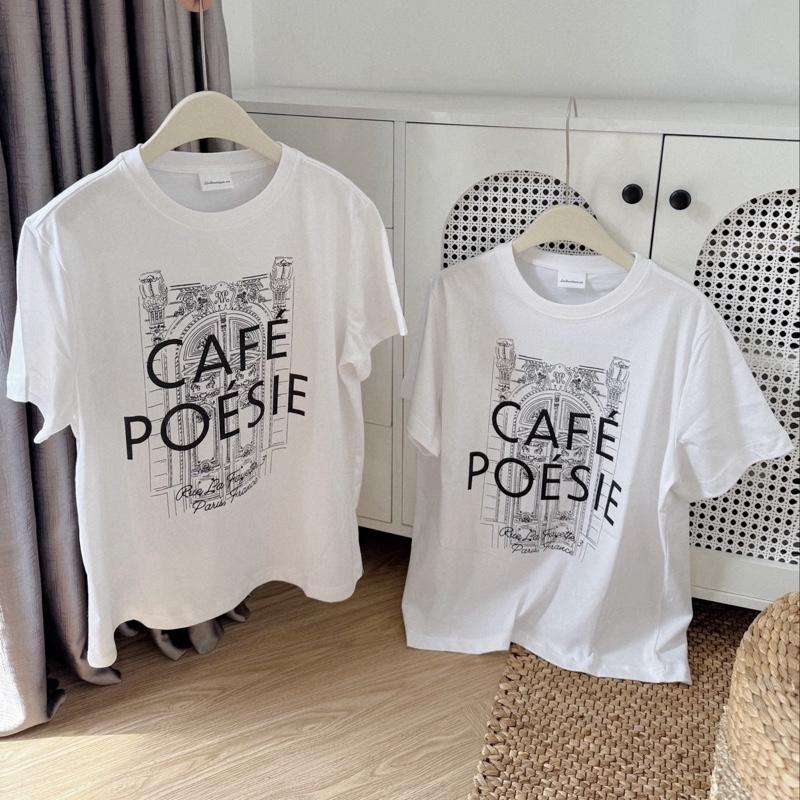 Áo thun cotton nữ form rộng màu trắng in hoa tiết chữ CAFE