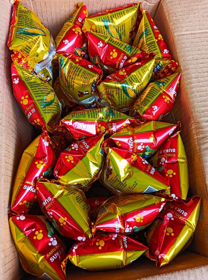 Product Introduction of Snack Chiki Komo Berhadiah Uang Jika Beruntung | Jajanan Snack Ciki Jadul | Snack Ciki Rasa jagung Panggang Berhadiah Isi 40 pcs Perkarton 2