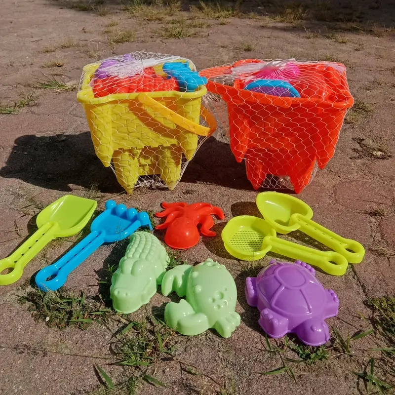 Ember Pantai TB 02 dengan Berbagai Macam Cetakan Toys/mainan cetakann pasir murah aneka/ istana pasir + bubble wrap 2