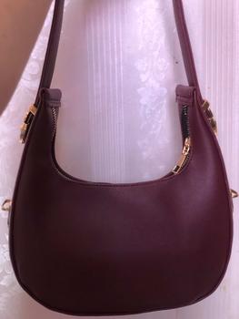 Product Review of ALINSKA SHOULDERBAG Kulit PU Tas Bahu Wanita Selempang Slingbag Cewek from G**i 0