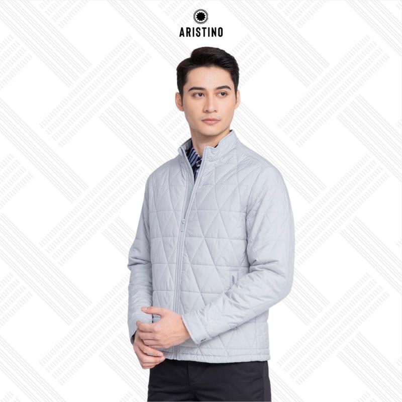 ARISTINO Áo khoác nam chần bông chất liệu Polyester tạo cho sản phẩm sự bền đẹp chống nhăn, chống nước và bụi bẩn AJK055W3