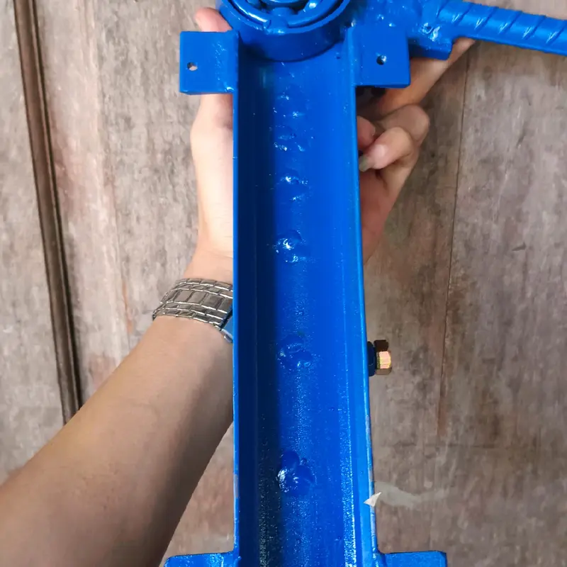 Alat penekuk tekuk bending pembengkok besi beton besi 4mm samapai 12mm mili kokoh kuat simpel praktis hemat waktu tenaga untuk begel behel cakar ayam tukang pertukangan bangunan 5