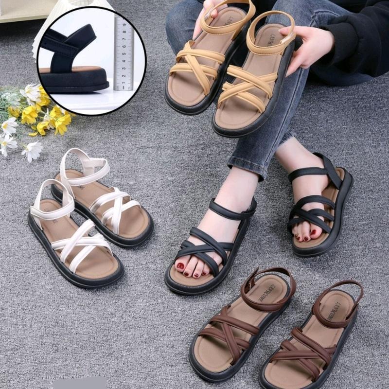 Sandal Wanita Jelly Bahan Elastis Tali Belakang dengan perekat 319 1