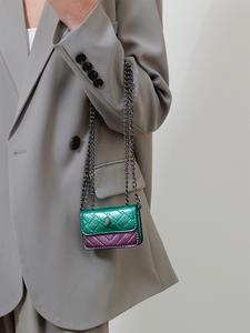 Bolsa cruzada de hombro elegante y mini para mujer, cierre magnético, diseño sencillo, ideal para uso diario, viajes y traslados