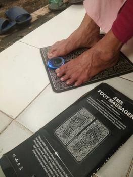 Product Review of Alat Pijat Kaki EMS Foto Massager Pijat kaki Portable Serbaguna / Alat Elektric Pijat Kaki Elektrik Punggung Terapi Therapy Pijit from a**s k**i I**a 0