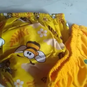 PROMO FREE Celemek Makan Clody Popok Cuci Ulang Warna dan Motif Random Hemat Ramah Lingkungan Diaper Kain Katun Bayi