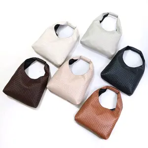 Tas Hobo Tote Bag kecil dari Bahan P.U. Leather dengan Anyaman yang Tahan Lama dan Mudah Dibersihkan - Hitam Wanita