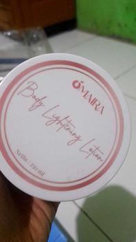 Product Review of Omaira Lightening Lotion with 5% niacinamide + Sunscreen Agent | Membantu Mencerahkan Kulit Tubuh | Membantu melindungi dari paparan sinar UV | Membantu Melembabkan Kulit Tubuh | Membantu menyamarkan Bekas luka (BPOM dan HALAL) from d**6 0