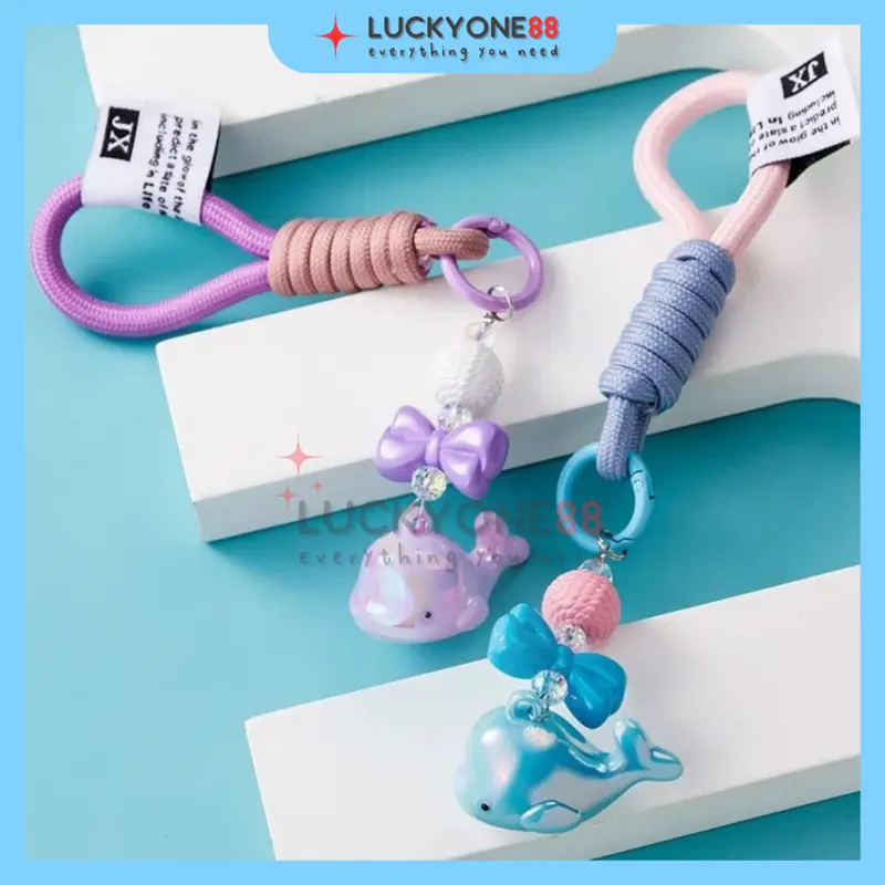 Gantungan kunci tali kain kepang paus kecil lucu warna-warni akrilik Tas Whale Resin Clay Bag Charm 8