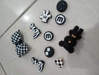 Product Review of DIY aksesoris sandal/aksesoris sandal karakter, stiker karakter, desain hiasan fashion, beli aksesoris dan dapatkan sepatu gratis from ★**! 1