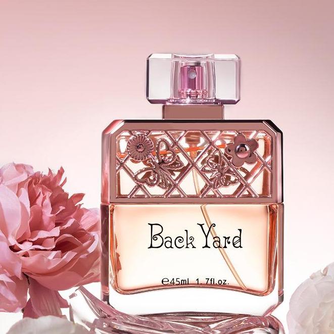 LONKOOM Back Yard Perfume Minyak wangi dengan nota segar buah-buahan dan bunga, haruman tahan lama untuk wanita dan lelaki. Semburan Parfum yang sesuai dipakai harian atau untuk acara istimewa long-lasting women and men fragrance floral-fruity